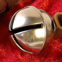 Double throat bell