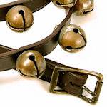 Unlined strap with 26 patent bells
